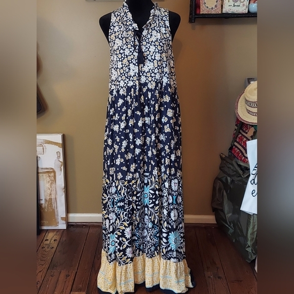 Kaktus Floral Maxi Dress - Size L - Picture 5 of 13